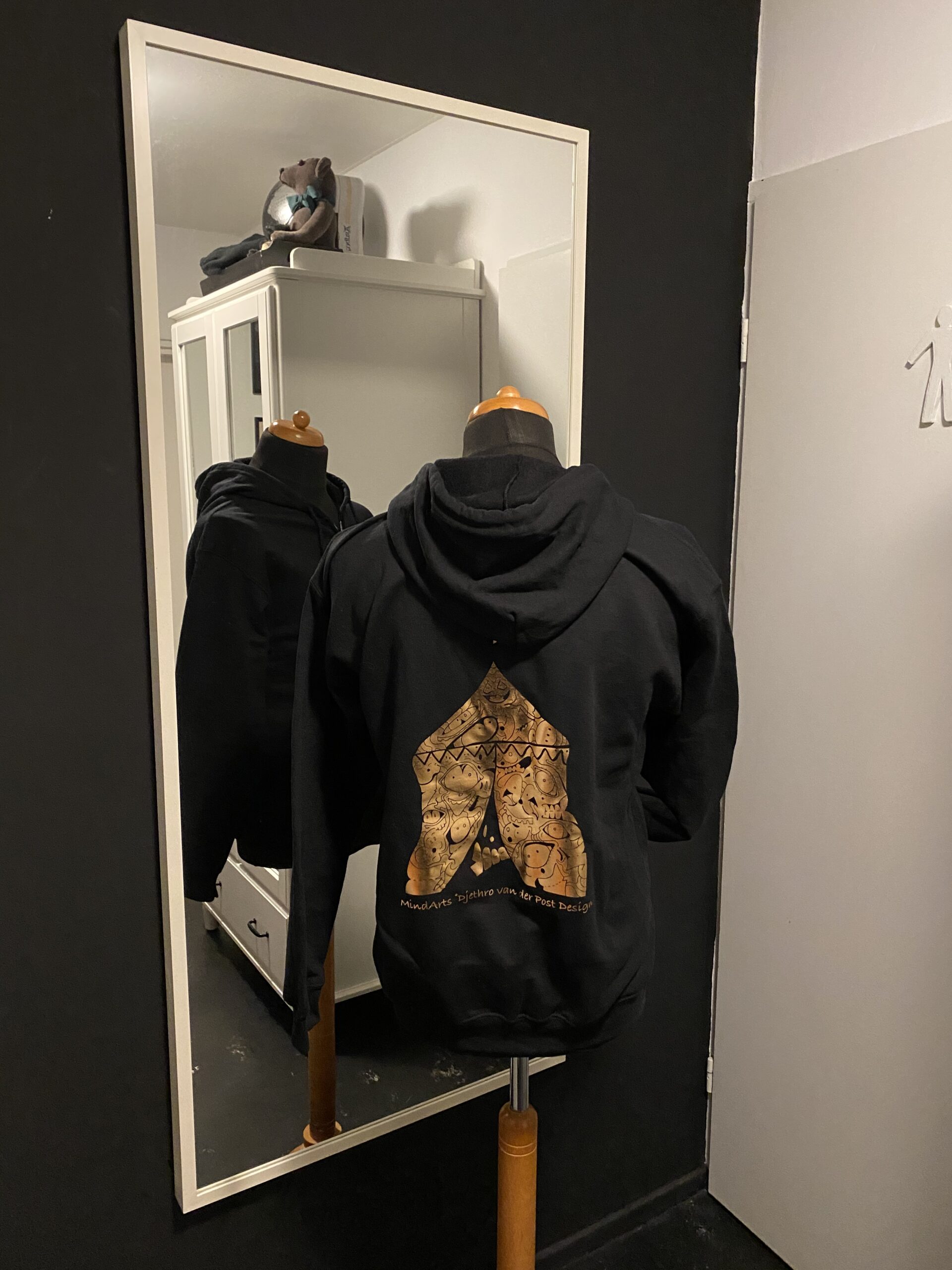 4E535927-D17D-4580-AB80-983AD2346CD8