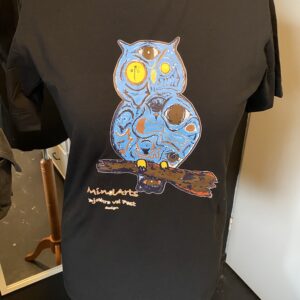 Black T-shirt blue Owl
