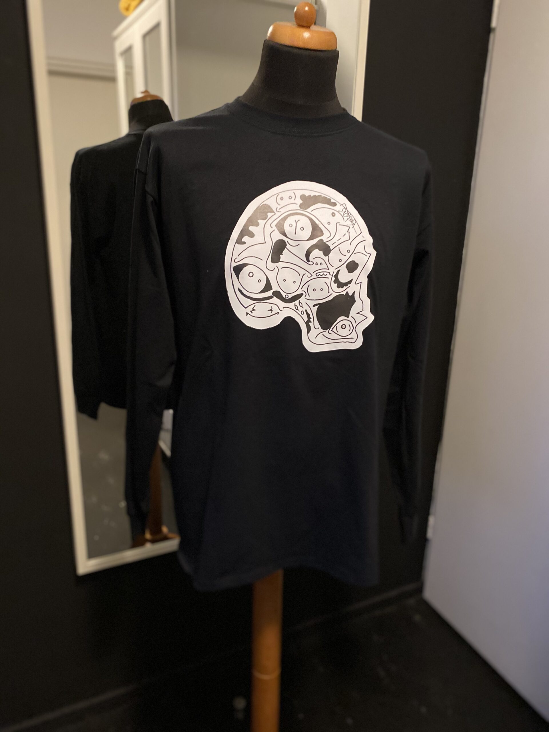 84052155-ACC1-4AD5-B617-C055E8A3E2B1