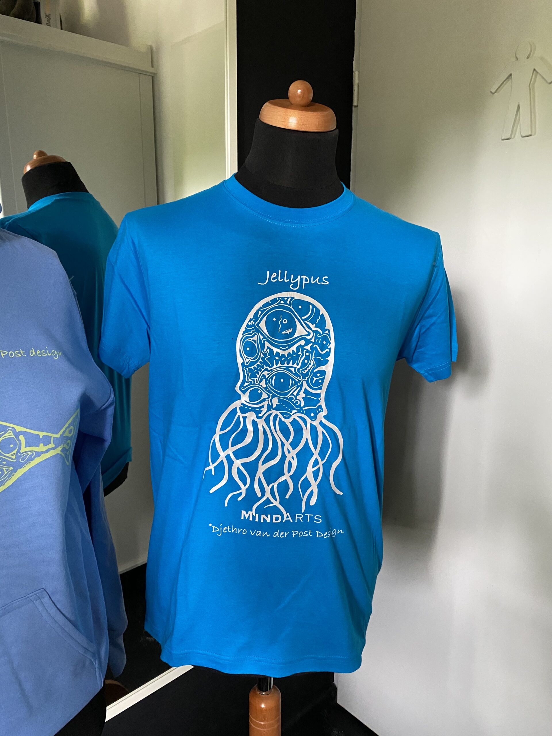 3DDCFA58-F253-4C02-A7CD-5D7D853884F8