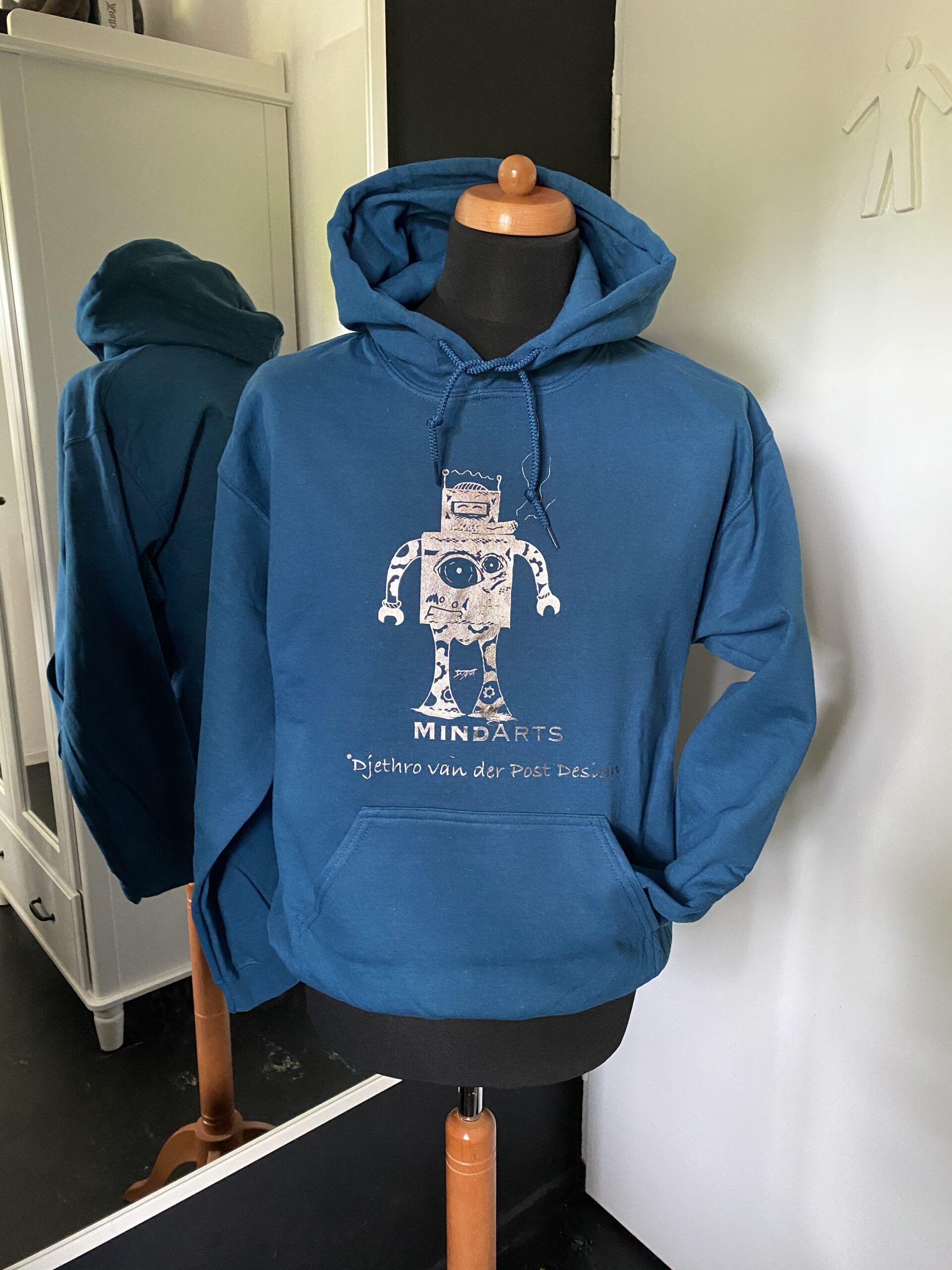 AA509331-C523-4180-A45C-788553A37BF2